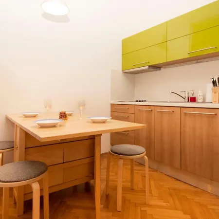 Apartamento Ph • Old Town Travelers Studio *